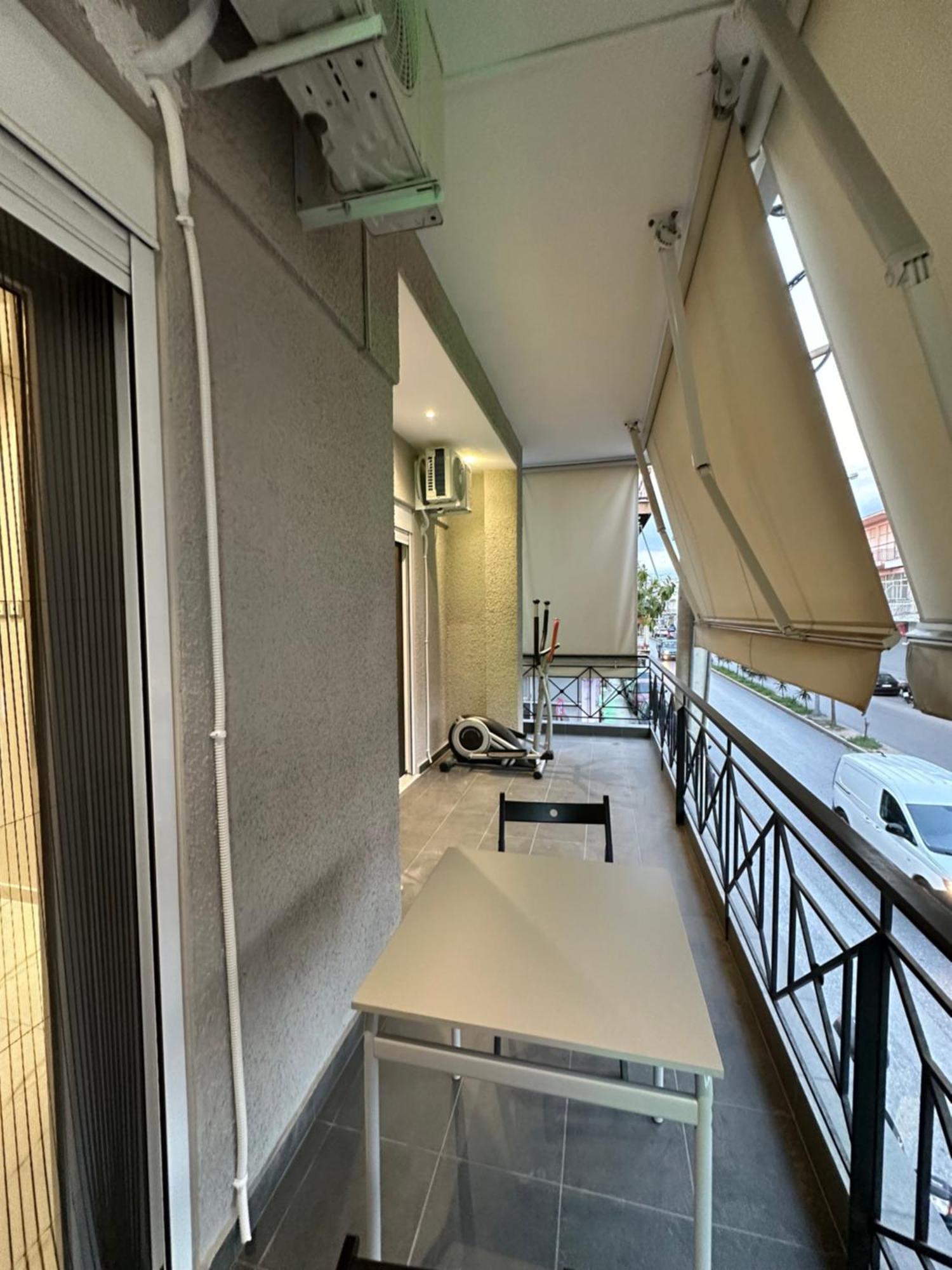 Warm And Modern Brand New Apartment 比雷埃夫斯 外观 照片